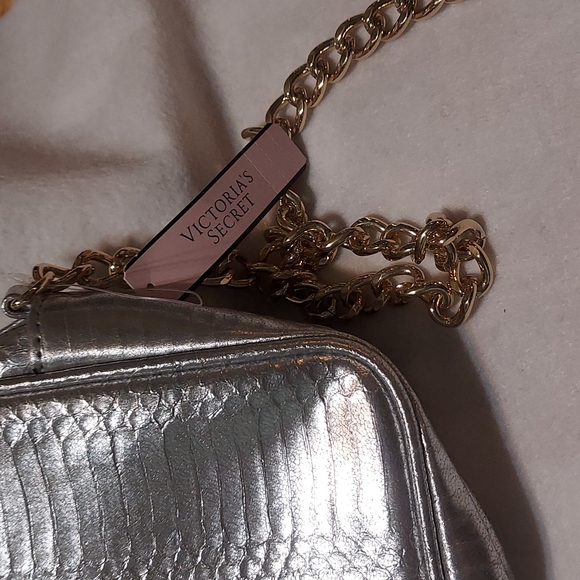 Victoria Secret Cross Body purse - Picture 3 of 7